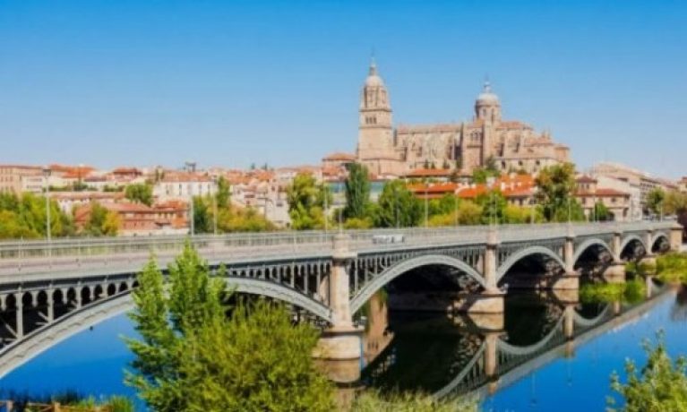 webs para ligar Salamanca