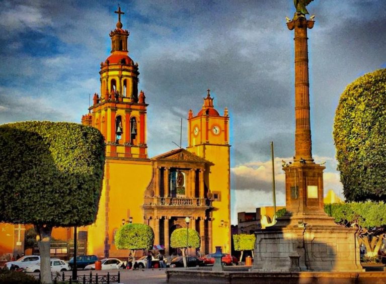 webs para ligar San Juan del Río