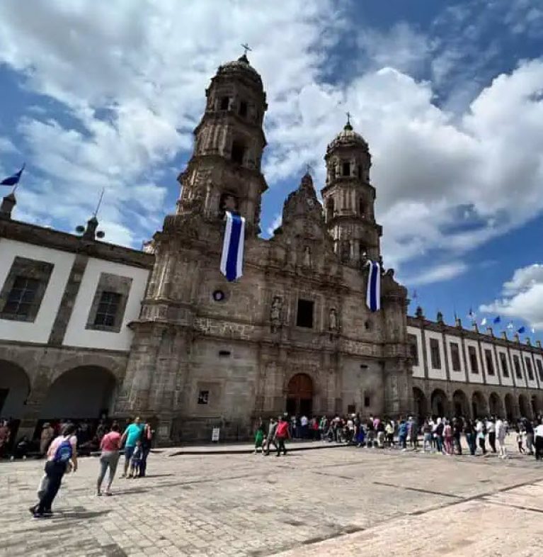 webs para ligar Zapopan