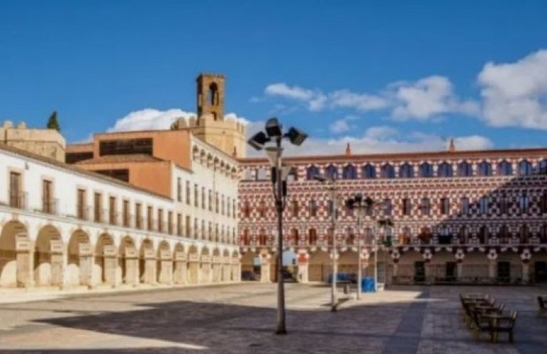 webs para ligar Badajoz