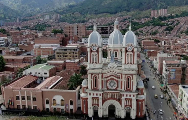 webs para ligar Bello