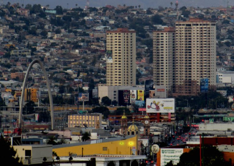 webs para ligar Tijuana